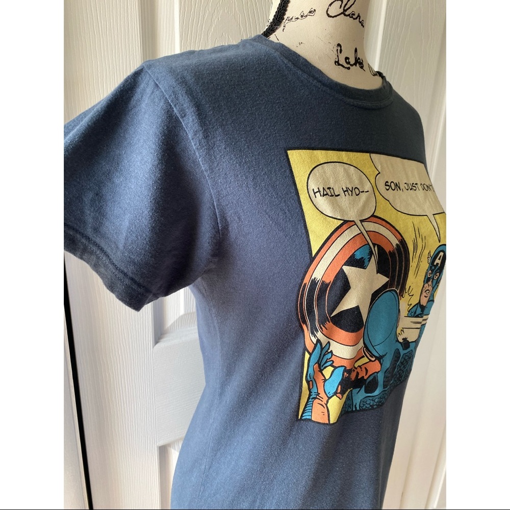 Marvel Captain America Gender Neutral T-shirt - Picture 2 of 3